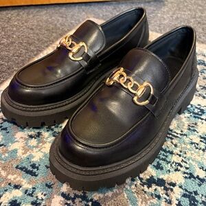 Black Leather Chain-Trim Platform Loafers